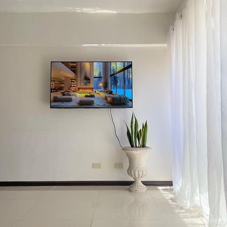 The Premier Suite Мактан Екстериор снимка
