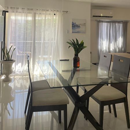The Premier Suite Мактан Екстериор снимка