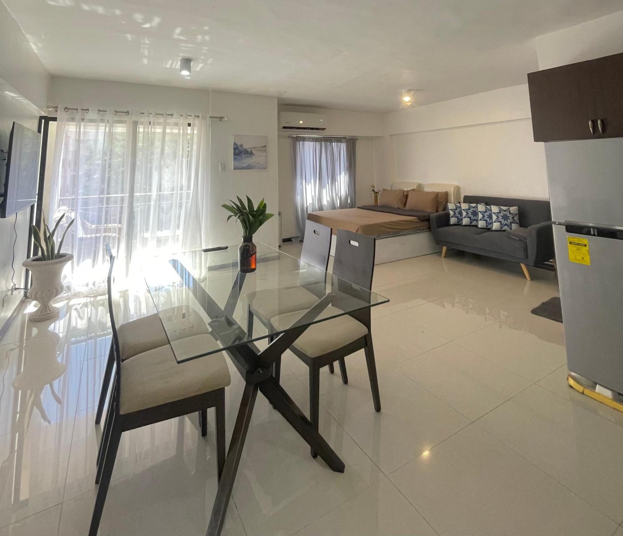 The Premier Suite Мактан Екстериор снимка